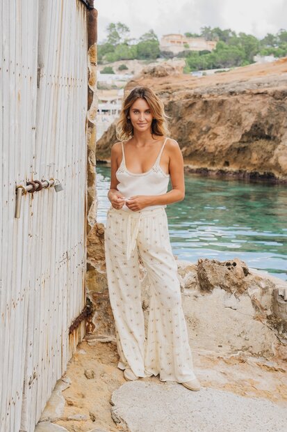 Isla ibiza bonita trouser baggy cream