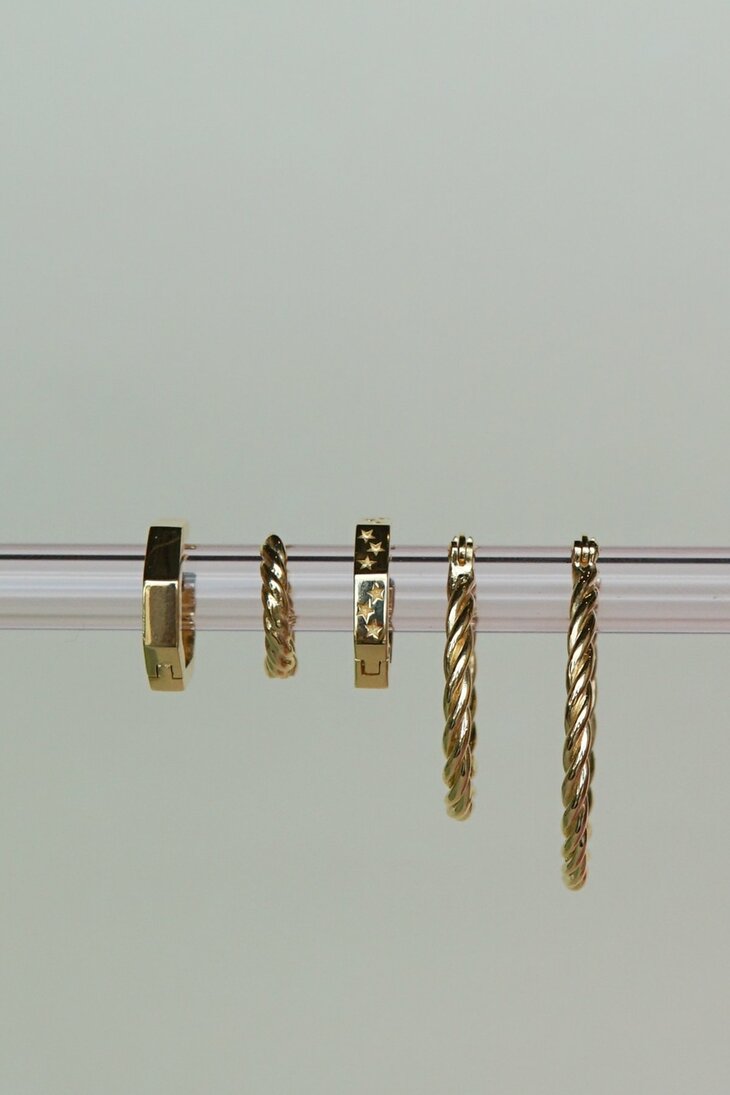 Wildthings Medium twisted hoop earring goud verguld 18 k 30mm