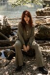 Moostwanted dina boxy top army green